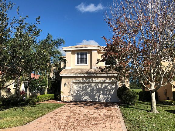 2nd image of 1931 Grey Falcon Cir SW