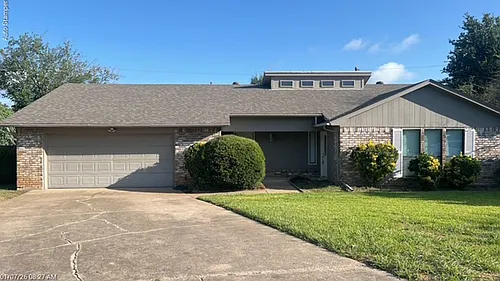 3700 Dauphine Ct Photo 1 3700 Dauphine Ct Photo 1