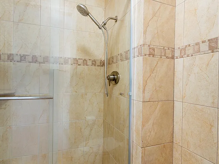 999 Green St #2501 — Photo 11