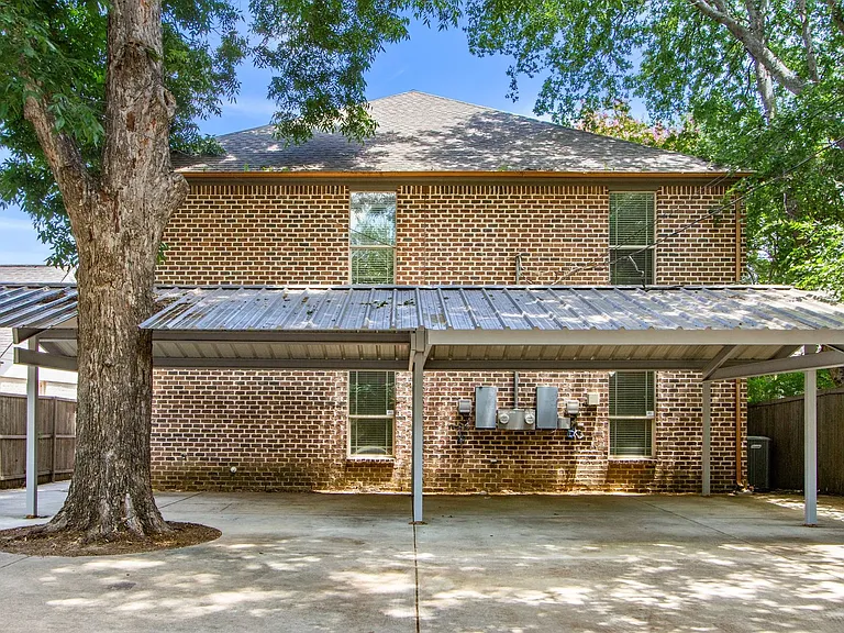 3138 Rogers Ave — Photo 29