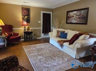 2437 Halifax Pl SW, Decatur, AL 35601