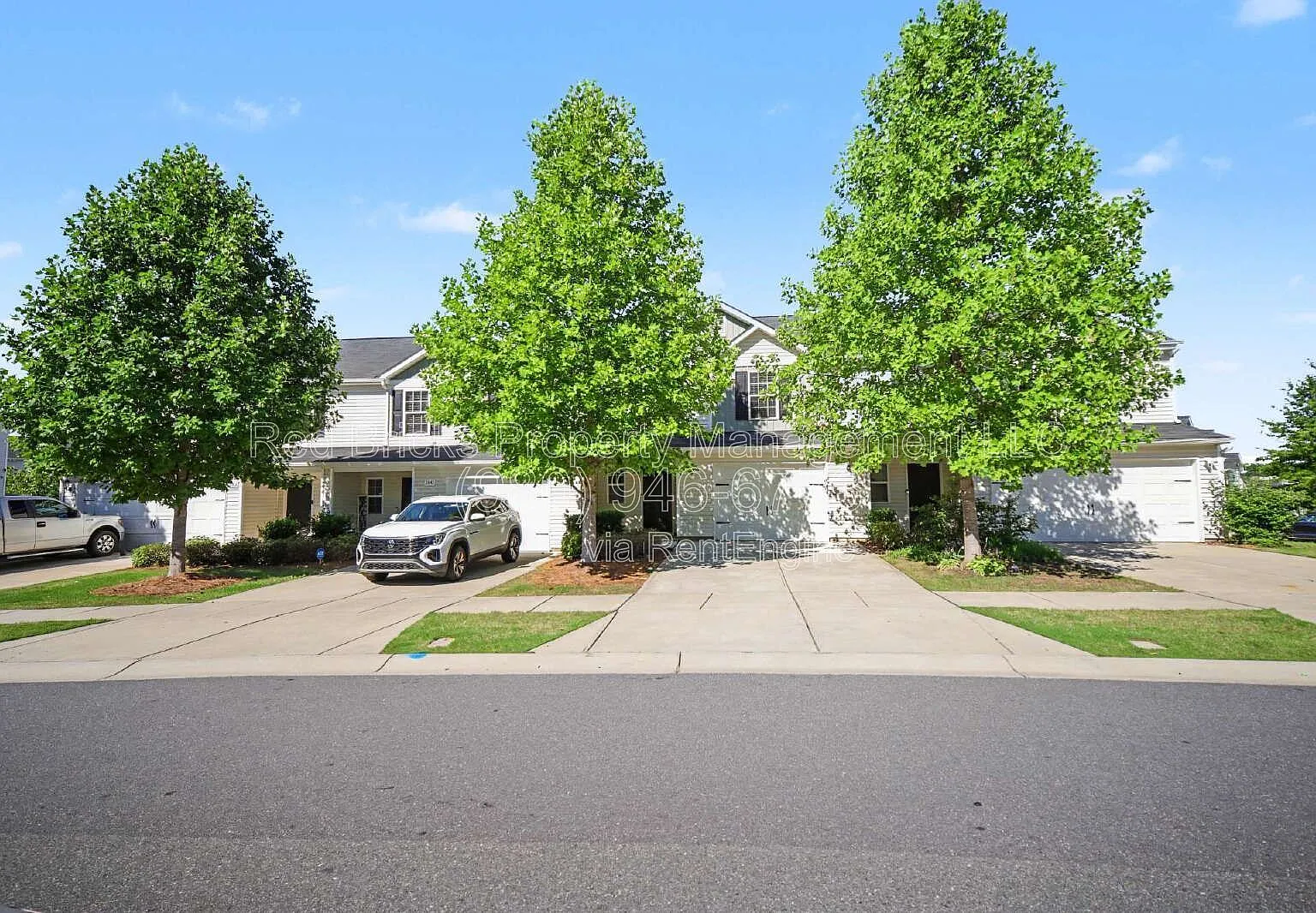 3 bed, 2.5 bath, 1553 sqft, $1,895 — Photo 1
