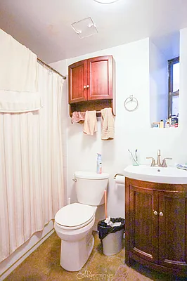 Rented by City Connections Realty | media 7