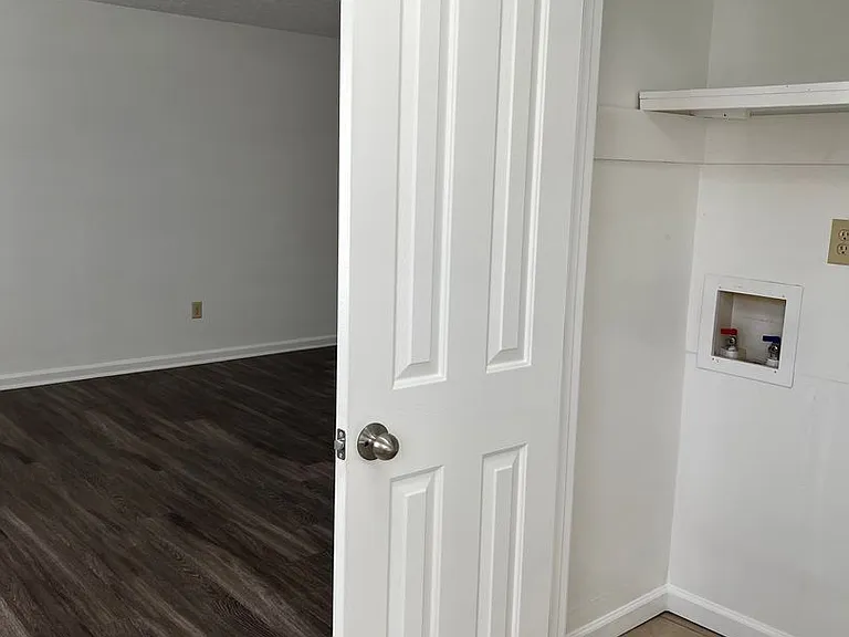 314 West Ave — Photo 4
