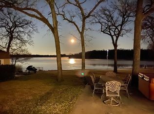 271 Pilot Point St, Alvarado, TX 76009