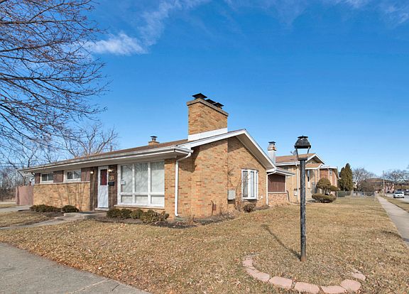 2nd image of 10130 Ivanhoe Ave