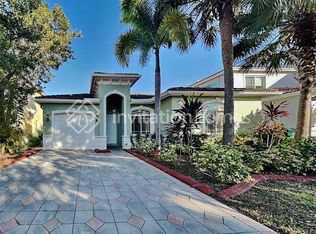 20773 SW 90th Pl, Cutler Bay, FL 33189