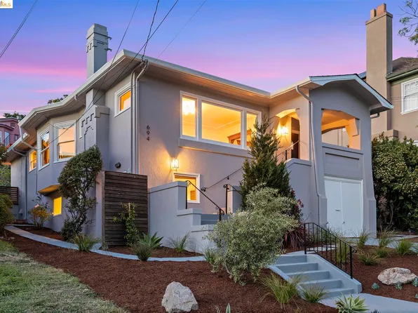 694 Walavista Ave, Oakland, CA 94610