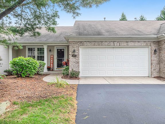 4th image of 684 Abbey Mill Dr SE #2