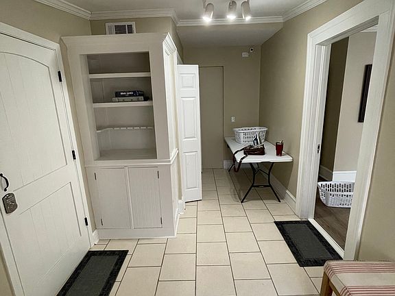 Rear Shared Main Entry/Mudroom/Laundry