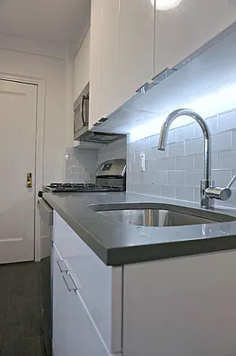 Rented by Metropolitan Equities | media 12