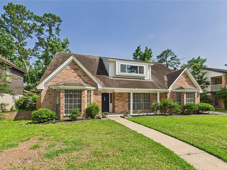 1107 Verret Ln — Photo 2