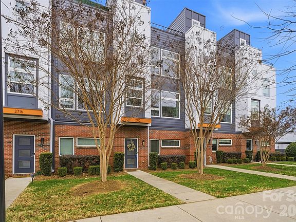 5th image of 2712 Youngblood St