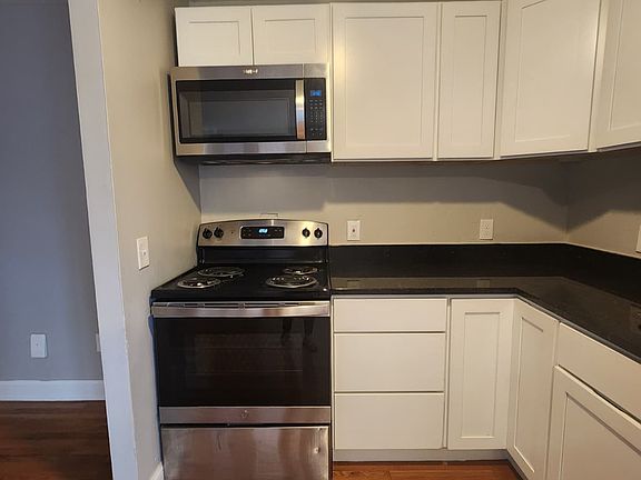 2nd image of 240 Sheffield Ave #10B