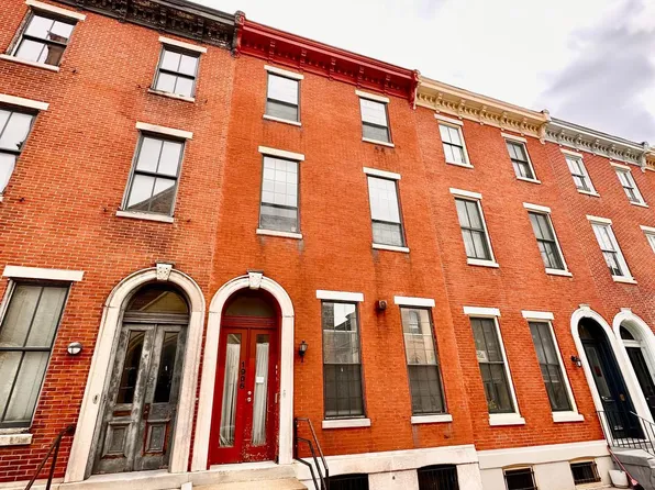 1906 Wallace St APT A, Philadelphia, PA 19130