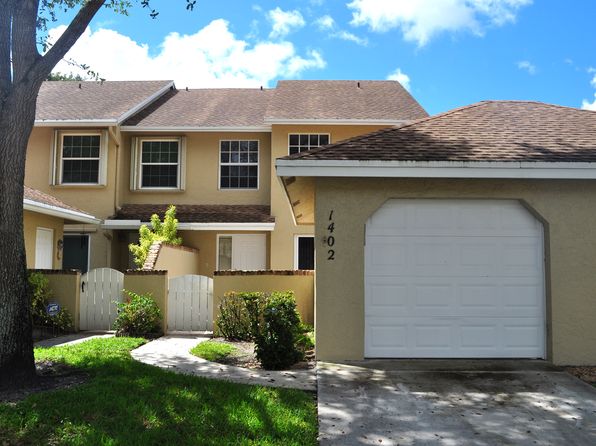 1402 Maplewood Dr