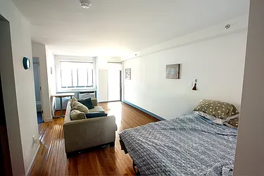 101 West 15th Street #522 image 1 of 7