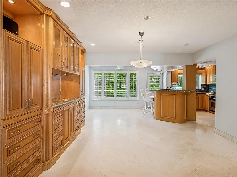 5400 N Ocean Blvd #44 — Photo 8