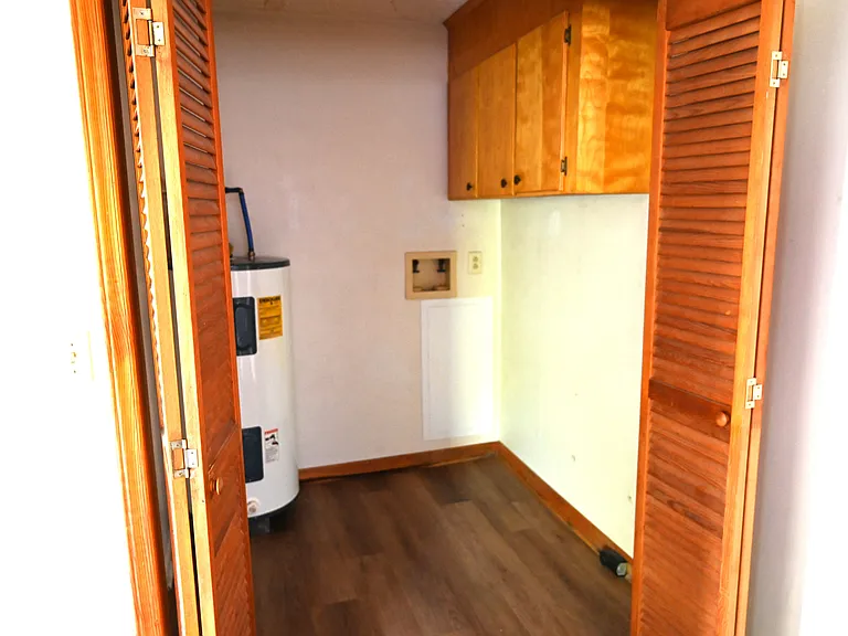 437 Louise Ave #437 — Photo 4