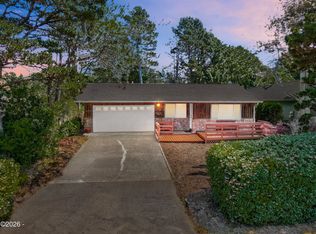 5450 Hacienda Ave, Lincoln City, OR