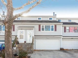 1425 Martway Cir APT C, Olathe, KS 66061