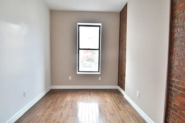 Rented by Hagstrom Management Inc | media 13