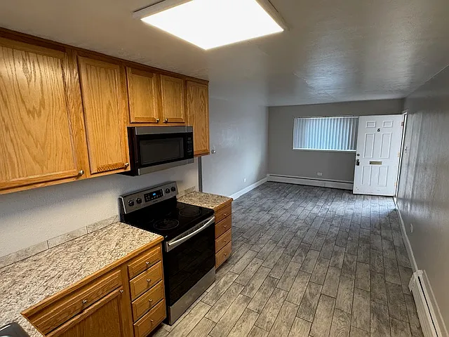 Emporia Street Apartments — Photo 18