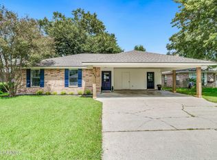 211 Sleepy Hollow Dr, Lafayette, LA 70506