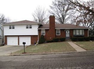 1424 Vine St, Chillicothe, MO 64601