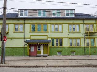 401 Parent Ave, Windsor, ON N9A2B9