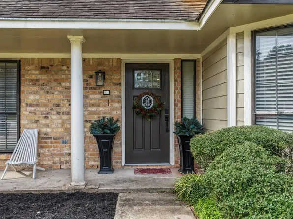 7111 Tonkawa St, Baytown, TX 77521
