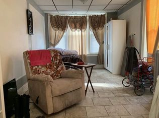 3264 45th St APT 2F, Astoria, NY 11103