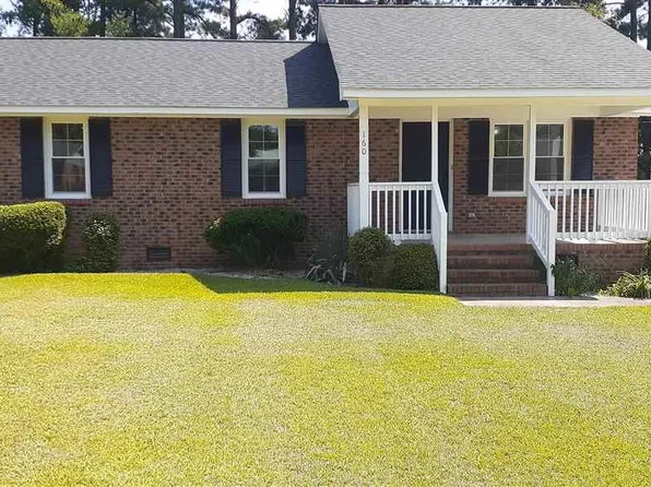 160 Carolina Dr, Bennettsville, SC 29512