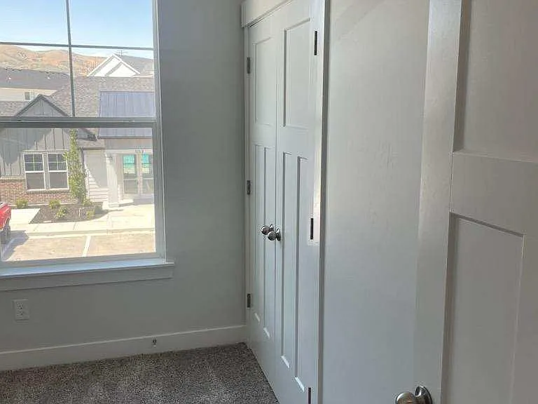 947 W Coral Charm Way #203 — Photo 4