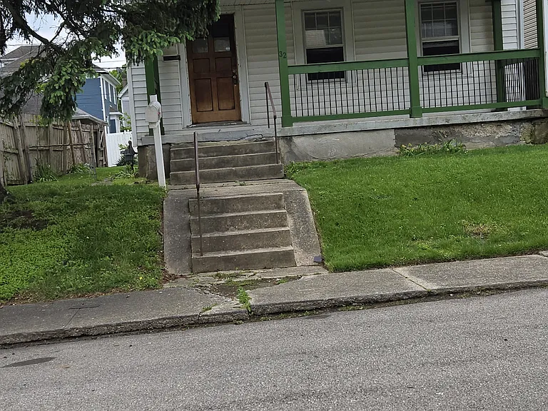 32 Gebhart St — Photo 11