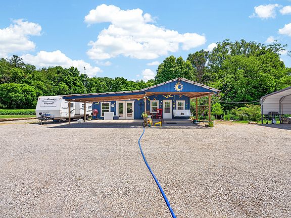 2nd image of 5053 N Bittersweet Rd