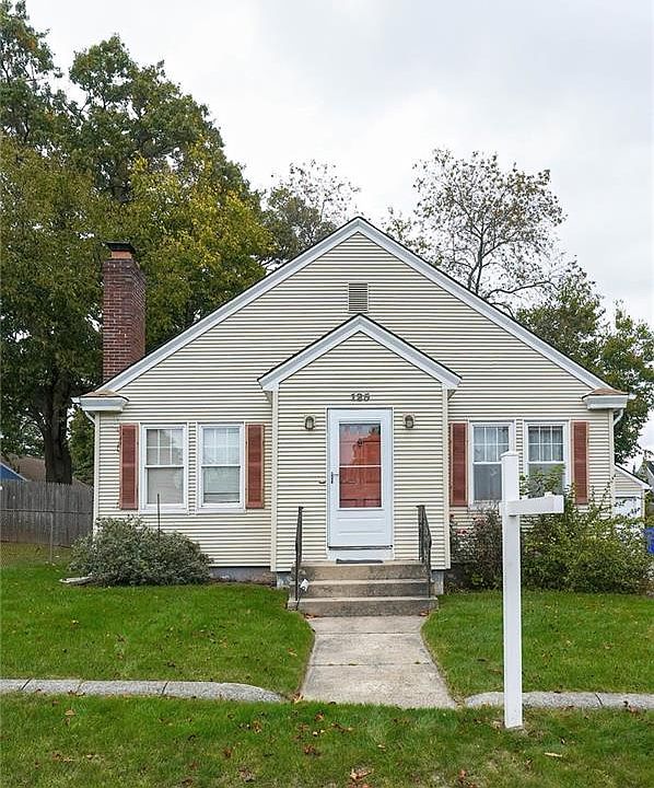 1st image of 125 Grosvenor Ave