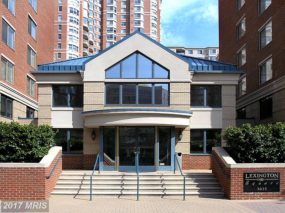 2nd image of 3830 9th St N APT 903E