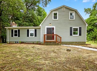 216 North Rd, Broad Brook, CT 06016