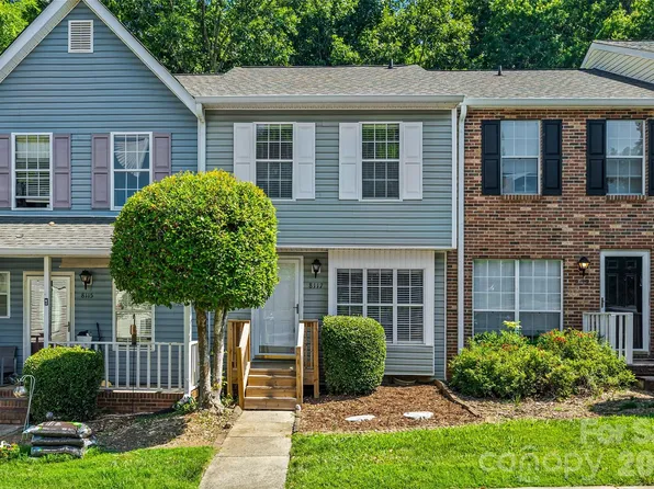 8117 Circle Tree Ln, Charlotte, NC 28277