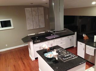 2901 Ridgefield Dr, Norfolk, VA 23518