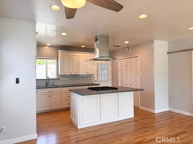 9528 Brierfield St — Photo 4