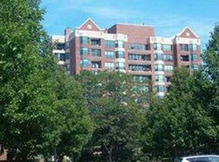 404 Admirals Walk, Buffalo, NY 14202