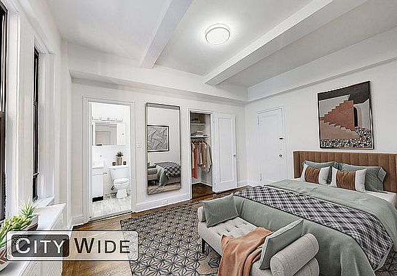 2nd image of 140 E 46th St APT 11B