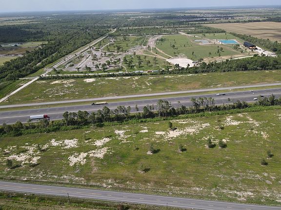 3rd image of 15 Frontage Rd