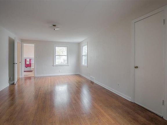 master bedroom unfurnished