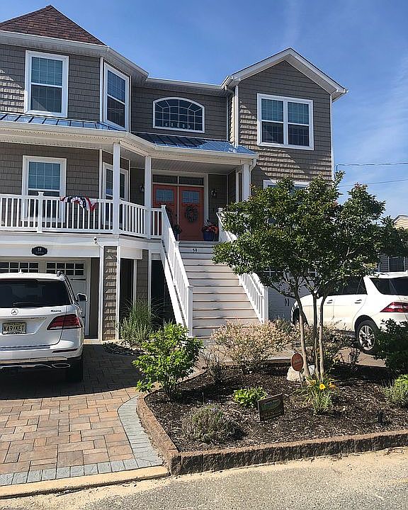 2nd image of 59 Jennie Dr
