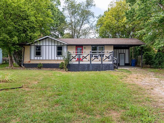 2nd image of 6211 Bonny Oaks Dr