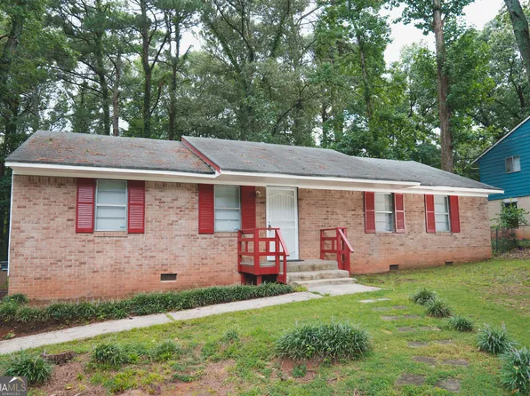 896 Boca Raton Dr, Forest Park, GA 30297