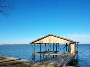 136 Peninsula Point Ter, Mabank, TX 75156